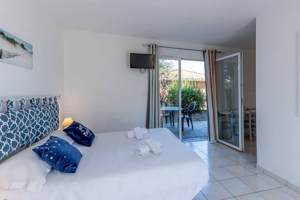 Ganze Wohnung, Studio gemütlich accès Piscine intérieure et extérieure | 400m du lac! in Parentis-en-Born, Côte d’Argent