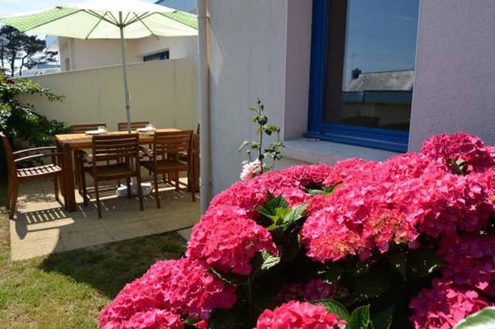 Location de vacances pour 6 personnes, avec terrasse ainsi que jardin et piscine, animaux acceptés dans Plage Porz Liogan Le Conquet - 4