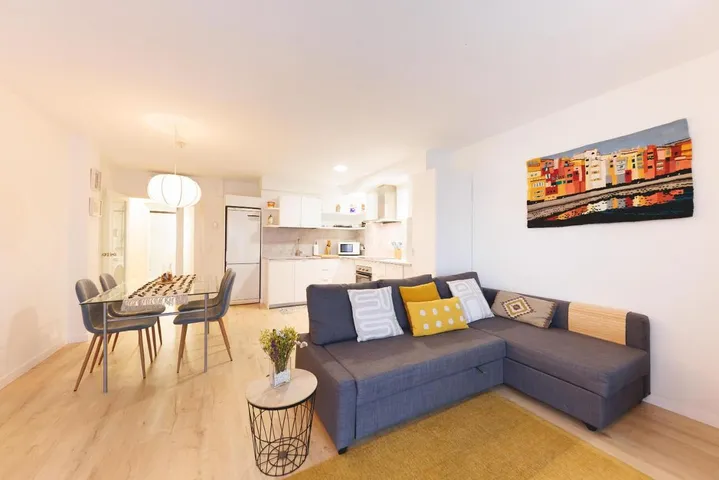 Ferienwohnung für 3 Personen, mit Balkon - 1