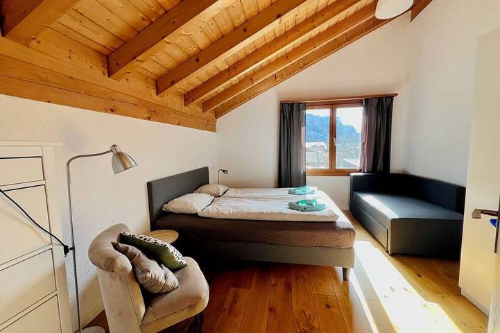 Ganze Wohnung, Maisonette 4.5 Zimmer, Nähe Ballenberg, Skigebiete, Spielplatz, Beo Apartmentsag in Hofstetten bei Brienz, Verwaltungskreis Interlaken-Oberhasli