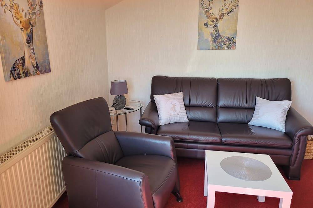 Gipfelglück vacation apartment with distant view and beach chair, foto 8