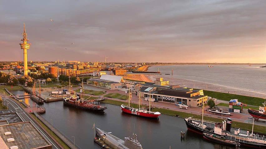 Ferienwohnung für 2 Personen, mit Balkon rund um die Havenwelten - 3