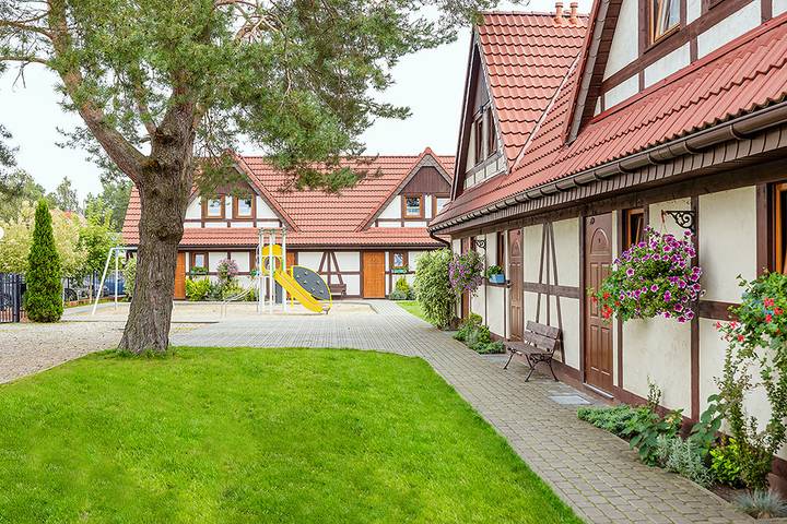 Reihenhaus Ciach Nr. 3 in Bobolin, Powiat Sławieński