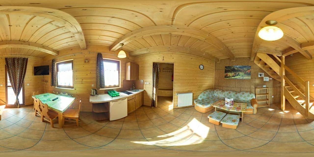 Domki w Istebnej in Istebna, Karpaty (Polska)