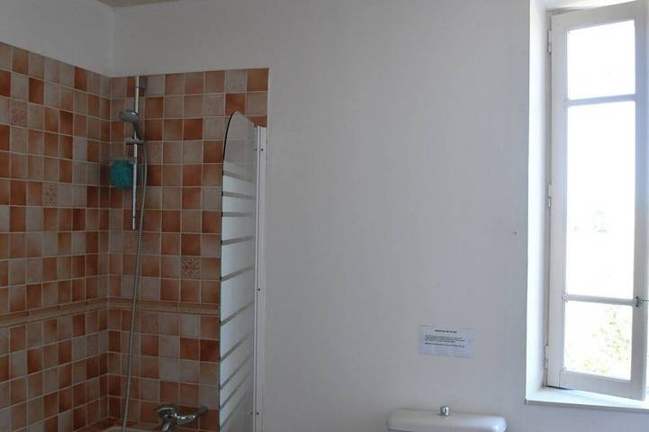 Gîte pour 10 personnes, avec jardin à Escueillens-et-Saint-Just-de-Bélengard - 2