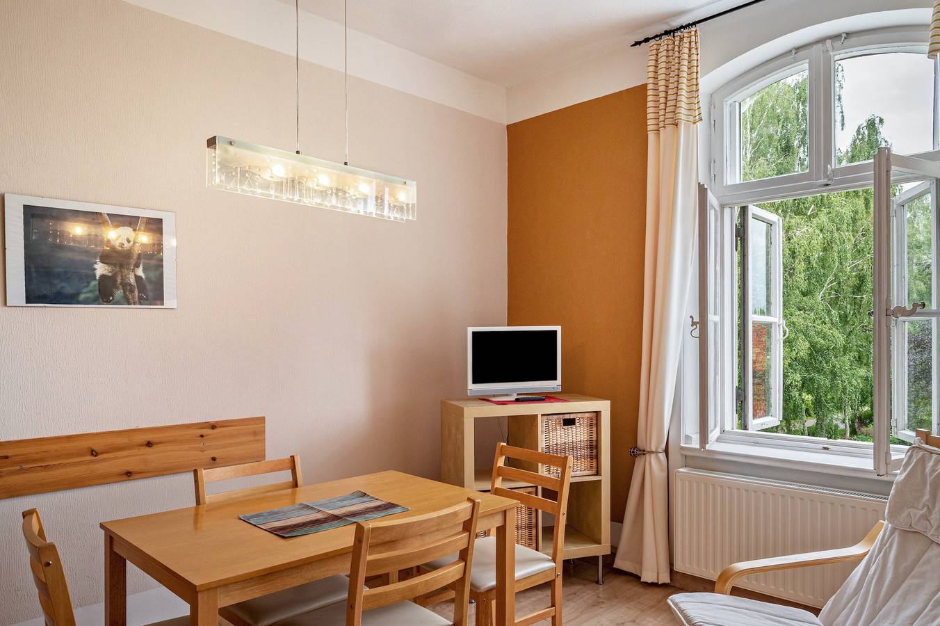 Apartamento entero, Apartamento 'Ferienwohnung 7' con terraza y jardín compartidos in Krakow am See, Lagos de Mecklenburg