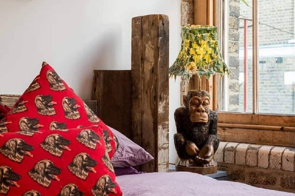 Ganze Wohnung, Framery Loft - Eclectic and colourful apartment in the heart of London in Hackney, London