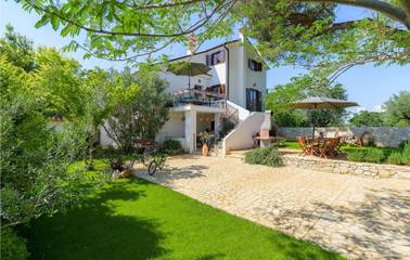 Ferienhaus für 10 Personen, mit Terrasse in Rovinj