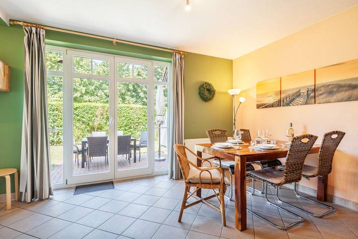 Ferienhaus für 5 Personen, mit Terrasse und Garten