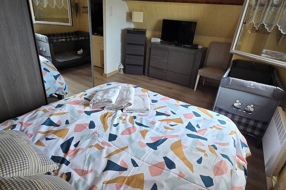 Appartement entier, Gite de 103 m² au borde de mer Etaples le Touquet billard baby foot home cinéma in Étaples, Région de Montreuil