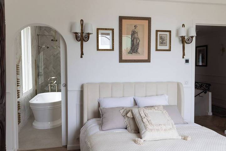 Location de vacances pour 12 personnes, avec balcon et jardin dans Port Gallice - 4