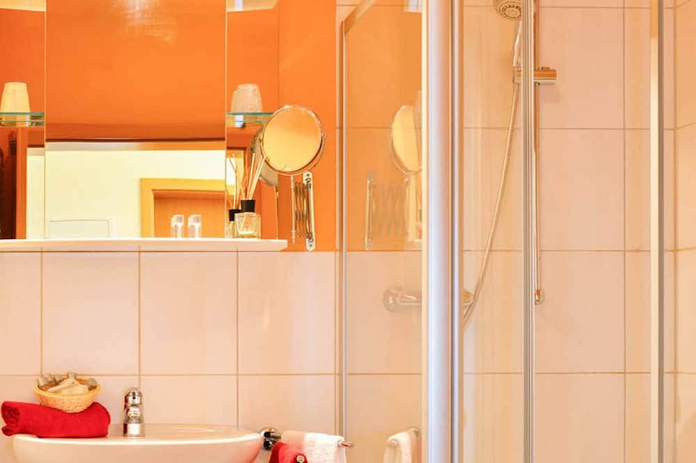 Ganze Wohnung, Modern mit Aussicht und Verpflegungsoption in Buch, Hunsrück