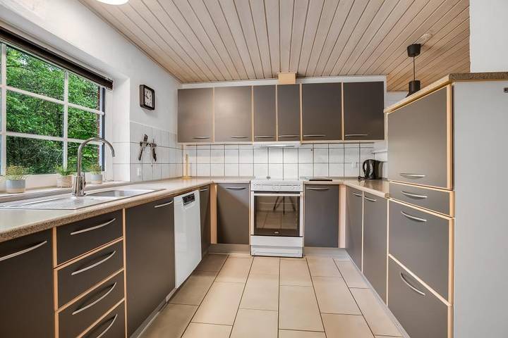 Gaffelbjergvej 31 ist ein schönes Poolhaus mit Aktivitätsraum, in dem Hunde erlaubt sind in Ulfborg, Holstebro und Umgebung