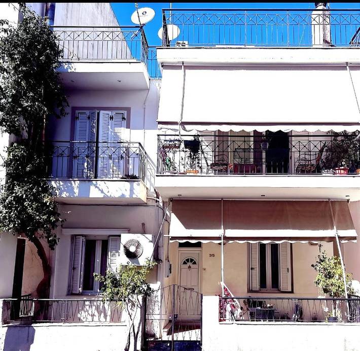Ferienwohnung für 6 Personen, mit Garten, kinderfreundlich in Patras