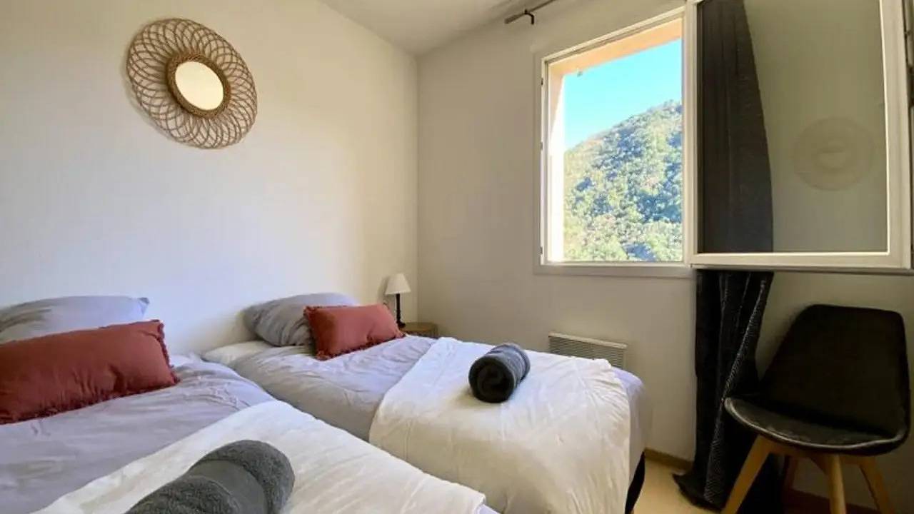Ganze Ferienwohnung, Ferienwohnung für 5 Personen (44 m²) in Avène in Avène, Lodève und Umgebung