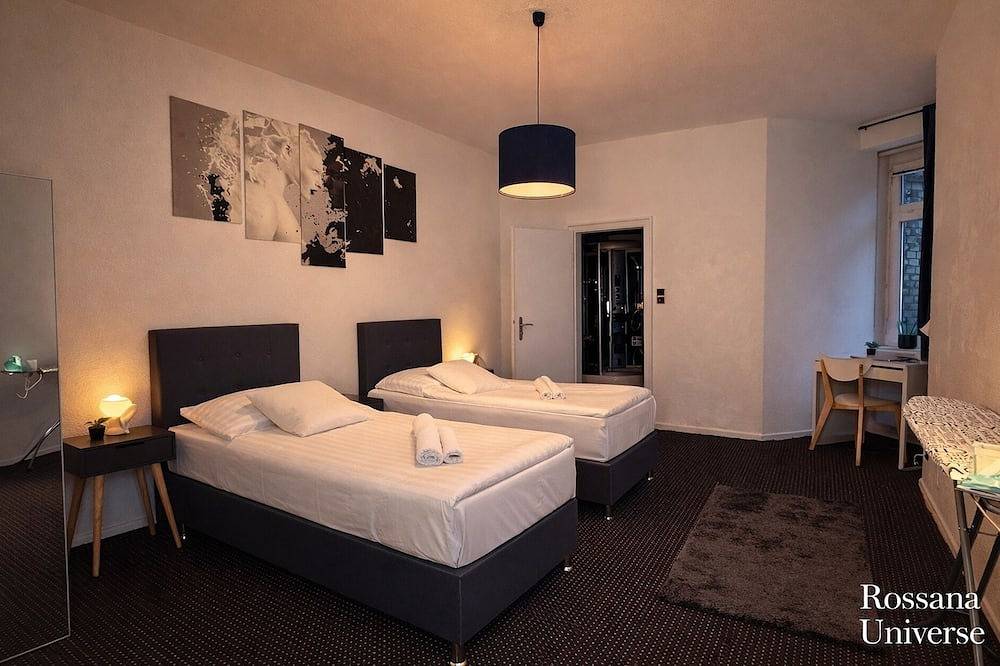 Entire apartment, Luxury Apartment Whit Jacuzzi Central Wiesbaden in Wiesbaden, Rheingau