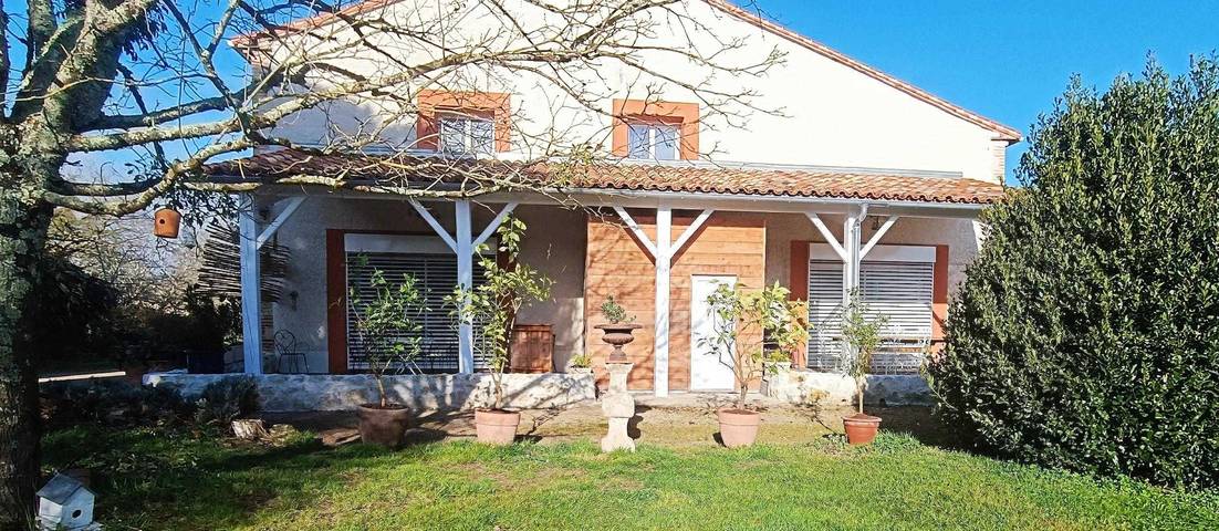 Gîte pour 4 personnes, avec jardin