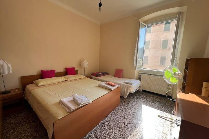 Apartamento entero, Spacious apartment with panoramic views, just 3 minutes from the ocean in Bagni Miramare, Camogli