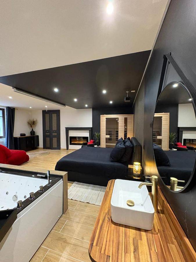 Apartamento de vacaciones para 2 personas, con jacuzzi y sauna - 1