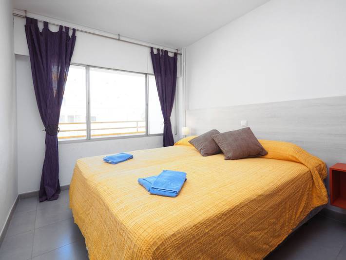 Ferienwohnung für 4 Personen, mit Kinderpool und Garten sowie Balkon in Roses - 4