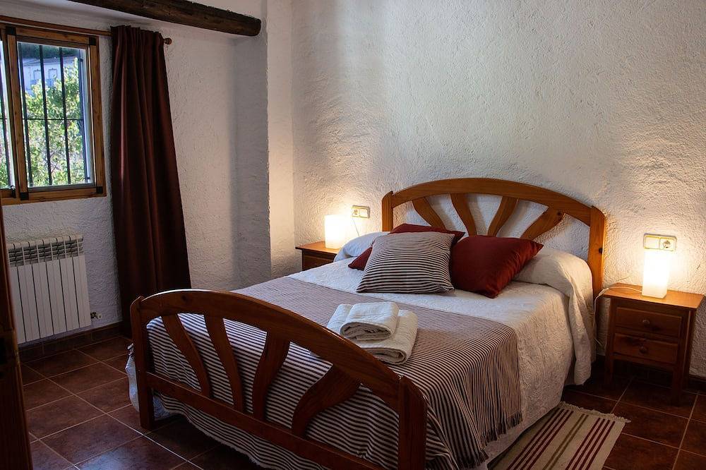 Casa rural con patio y jardín in Alcalá la Real, Sierras Subbéticas