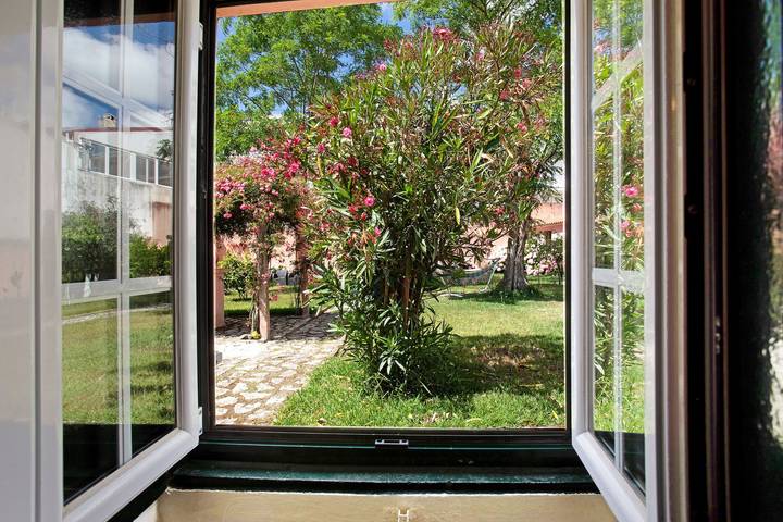 Casa de férias 'Casa Alfeizerão' familiar com Jardim & Wi-Fi in Alfeizerão, Leiria distrito