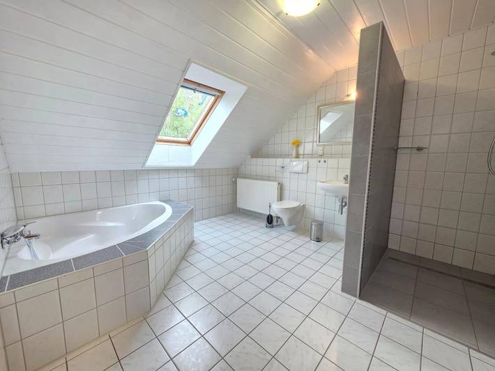 Ferienhaus für 8 Personen, mit Sauna und Garten in Norden-Norddeich - 4