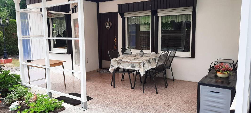 Ferienhaus für 3 Personen, mit Terrasse und Garten