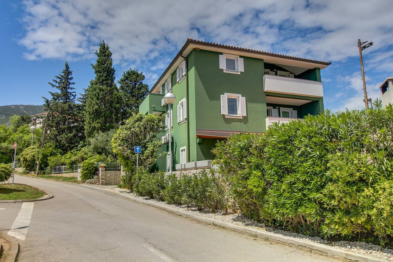 Soba s balkonom i pogledom na more Nerezine (Lošinj) S-11815-a in Nerezine, Lošinj (Kvarnerski zaljev)