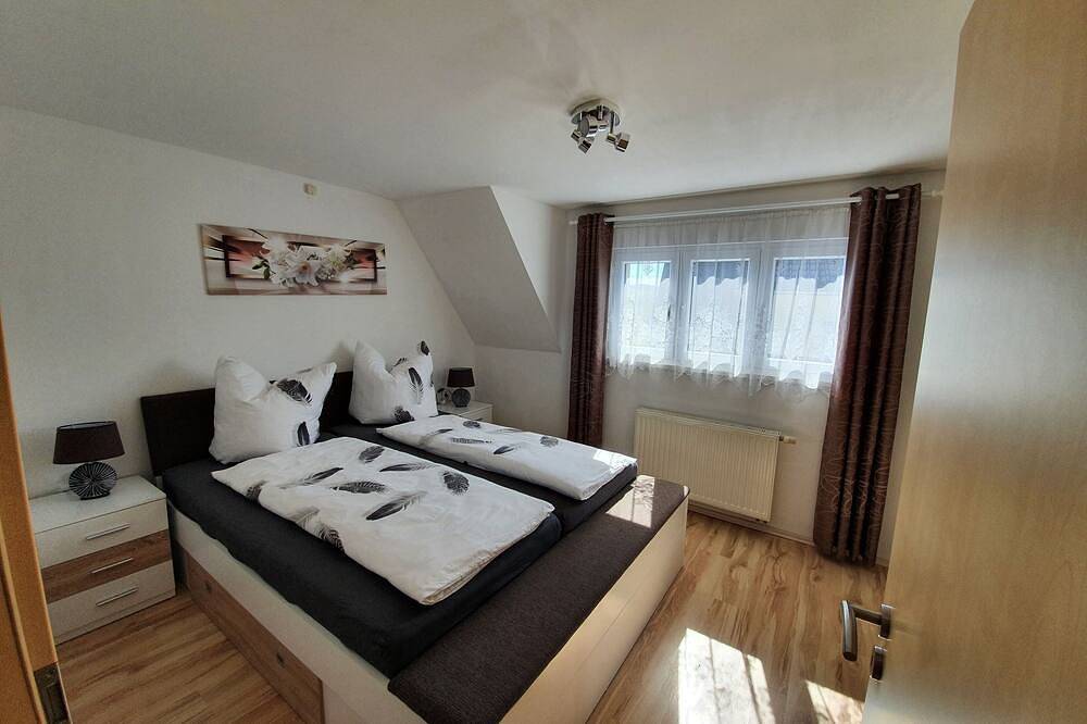 Ganze Wohnung, Ferienwohnung Leibnitz in Freital bei Dresden in Freital, Osterzgebirge