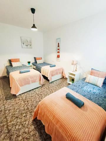 Location de vacances pour 3 personnes dans El Trampoli