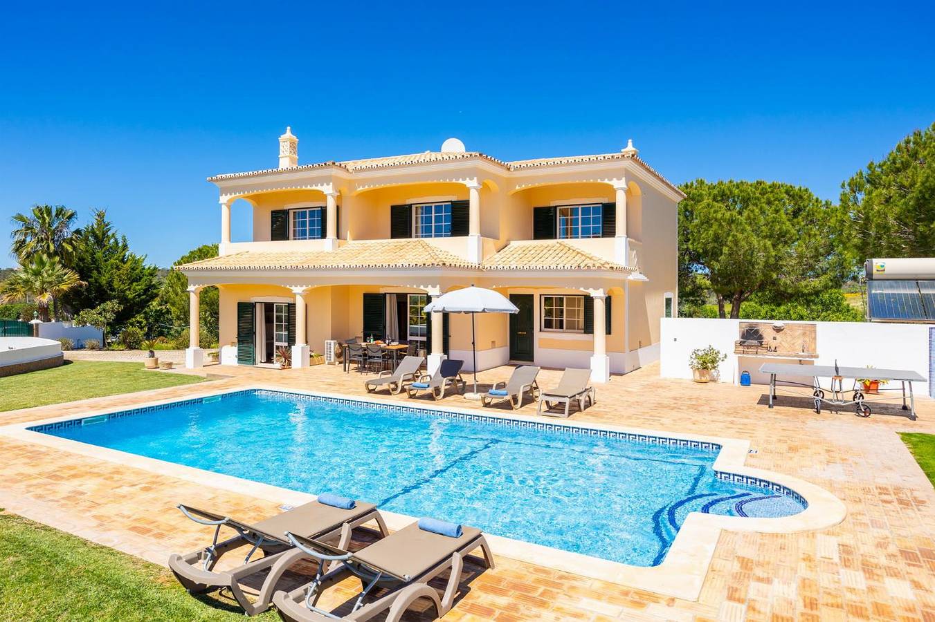 Villa voor 6 personen met balkon in Guia, Faro District