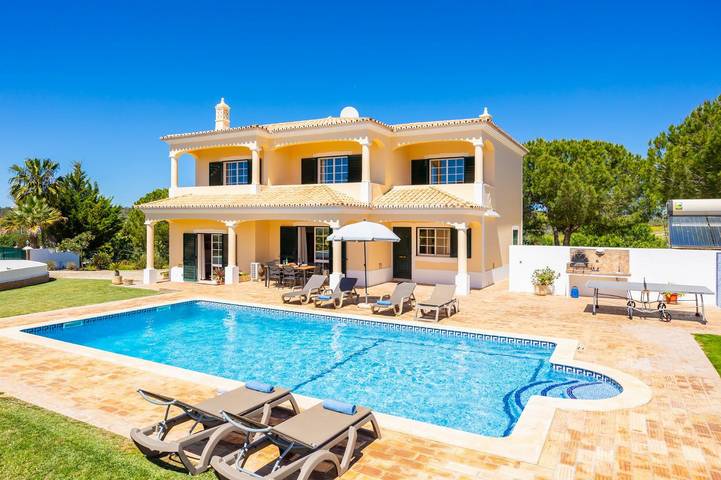 Villa para 6 pessoas, com jardim em Guia