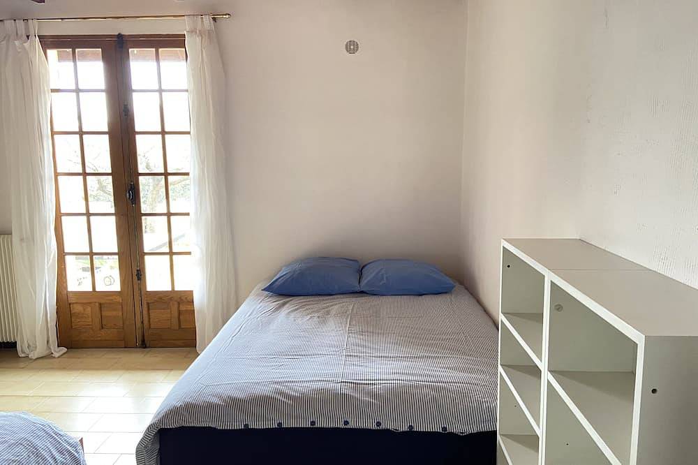 Private villa with private pool (14m x 4m) and garden with rural panoramic views in Claviers, Region de Draguignan
