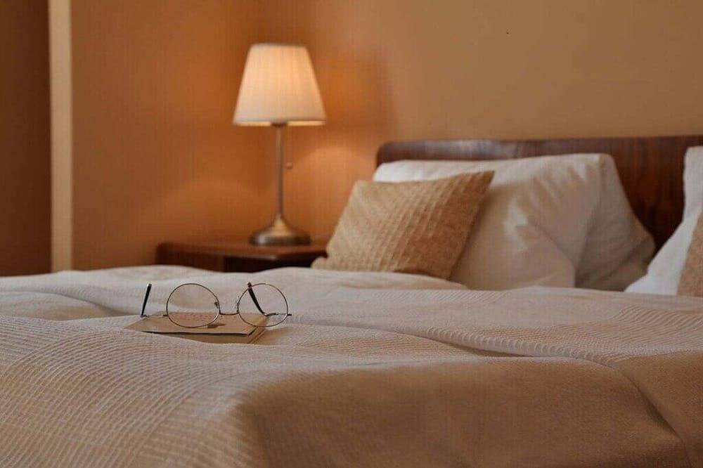 Ganze Wohnung, Ferienwohnung mit 1 Schlafzimmer in Nußdorf am Attersee, Attergau