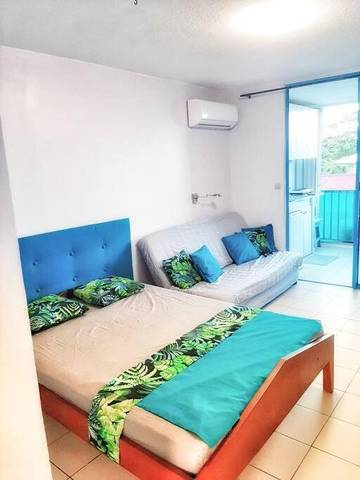 Gîte pour 2 personnes, avec jardin et vue dans Anse Caffard