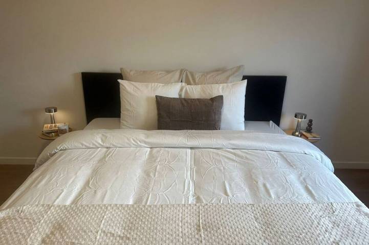 Apartamento entero, Min Walk to Ghent Center | Stylish 3Br+1Lr Apt. in Gante (Flanders), Gante
