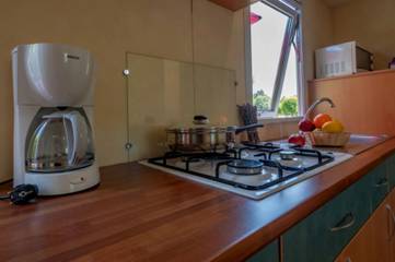 Camping pour 4 Personnes dans Murol, Région de Besse-et-Saint-Anastaise, Photo 3