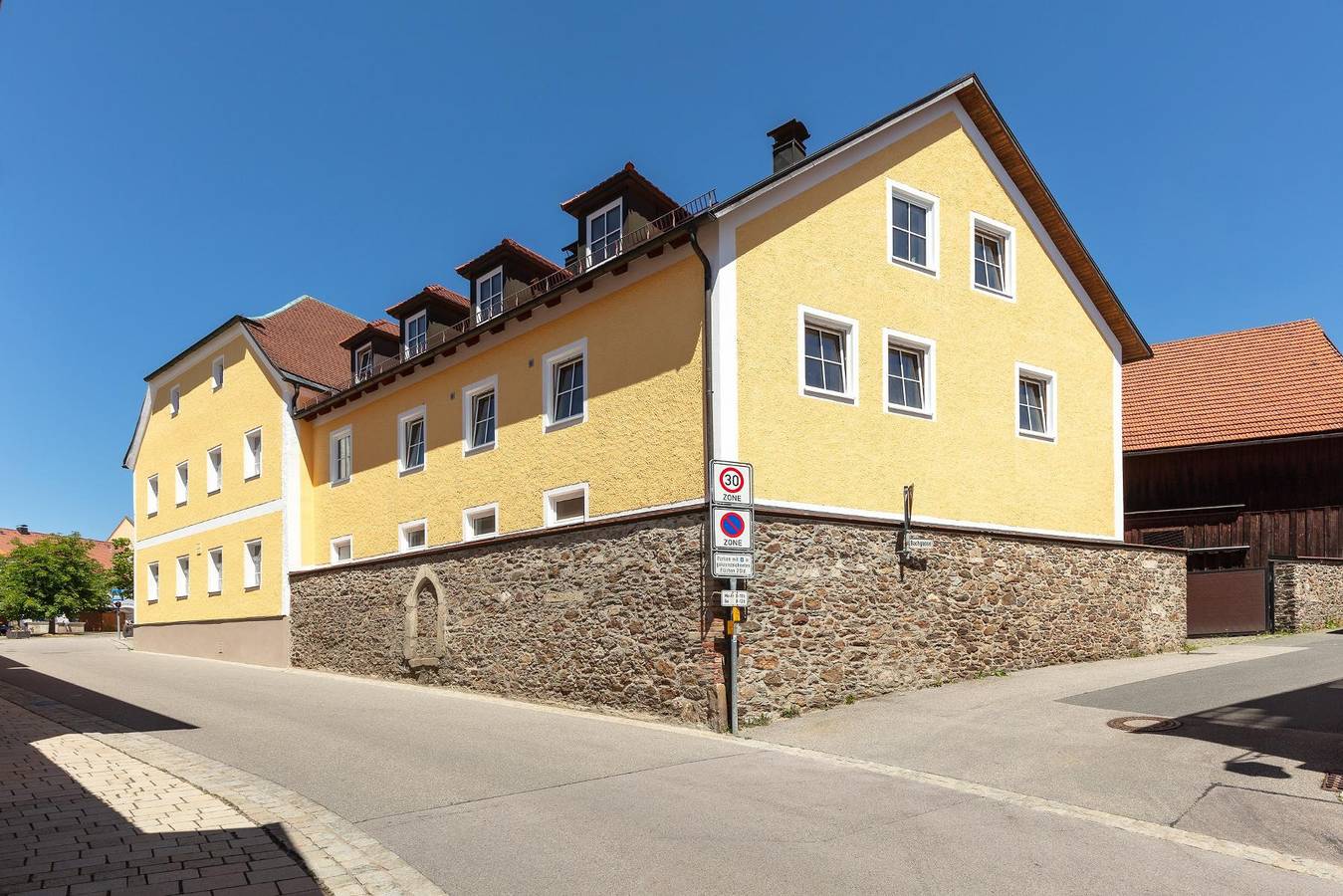Hotel Garni zum Schwan - Doppelzimmer 6 in Waldmünchen, Ostbayern