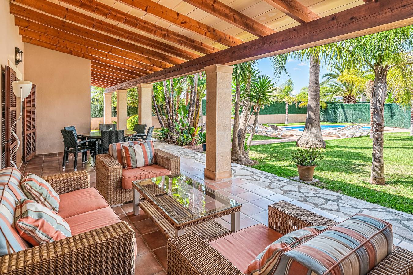 Villa 'Levante' com Piscina Aquecida, Wi-Fi e Ar Condicionado, Renovada para 2026 in Crestatx, Sa Pobla