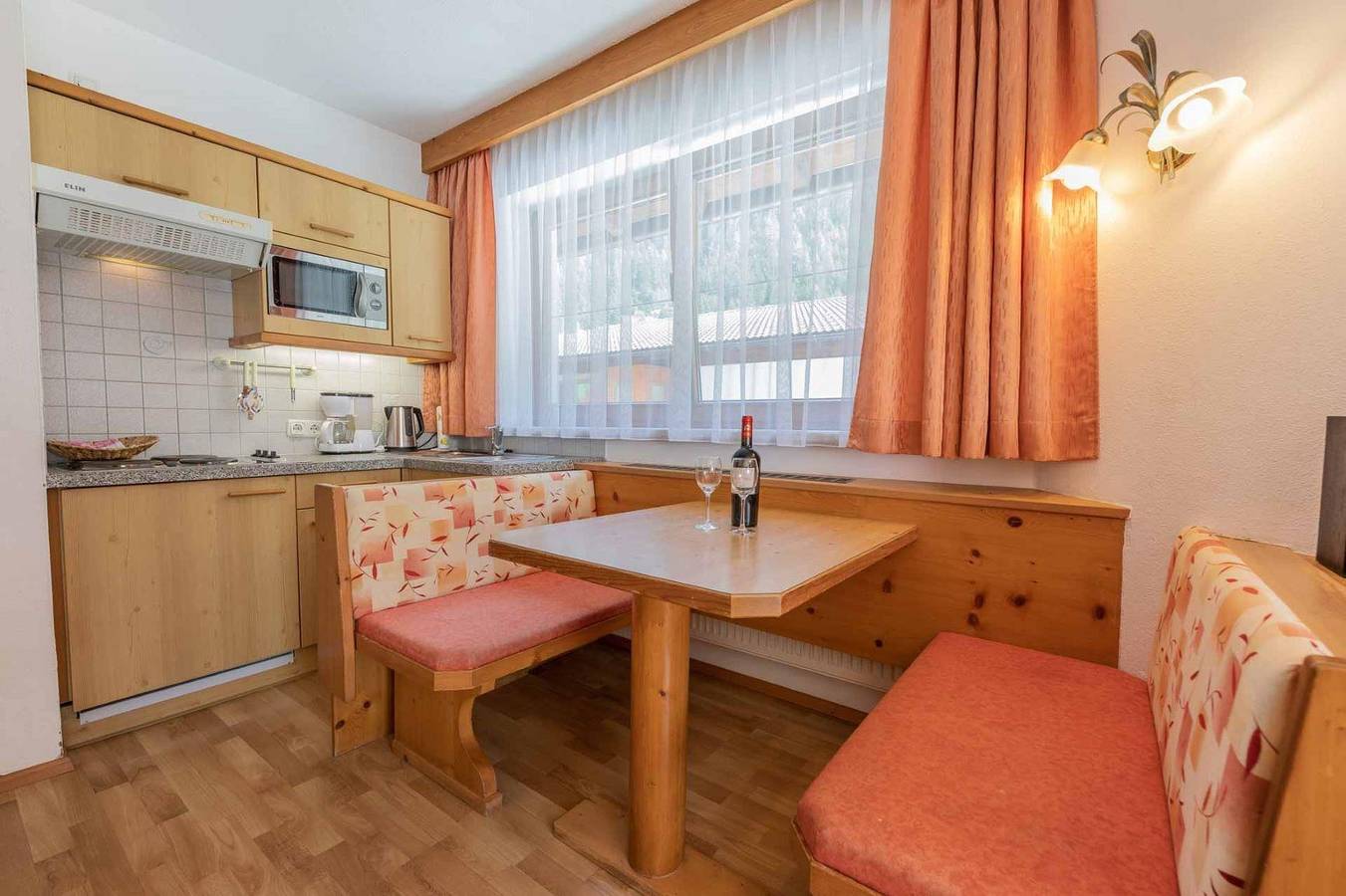 Ganze Ferienwohnung, Appartement Waldhyazinthe in Neustift, Neustift im Stubaital
