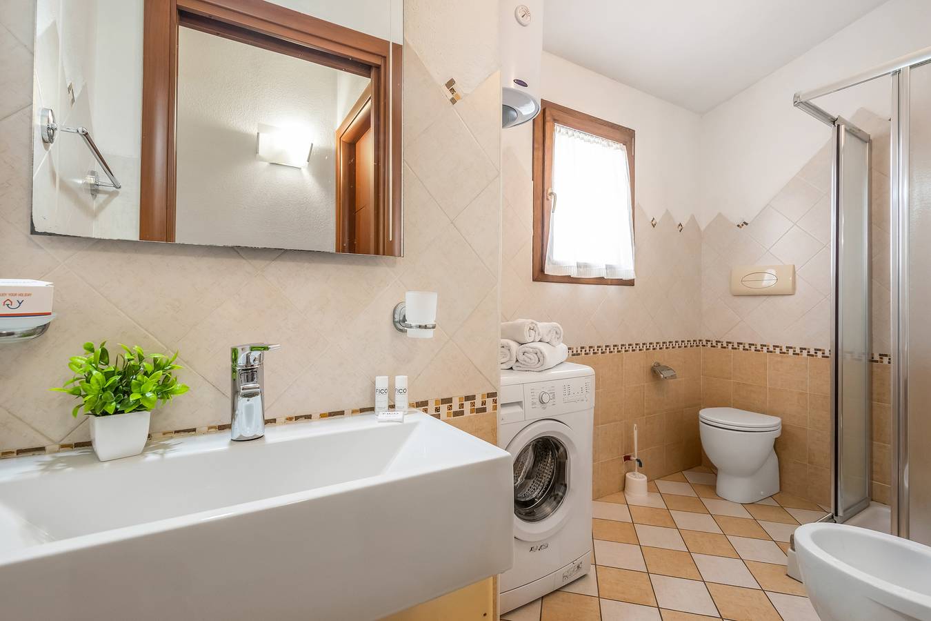 Entire apartment, Cozy Apartment in a Prime Location in Budoni, Olbia-Tempio