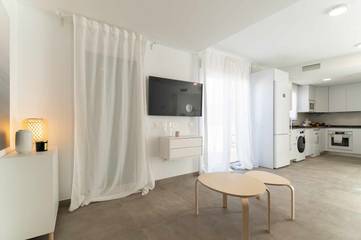 Holiday Apartment for 5 People in La Cala de Mijas Centre, Mijas, Photo 4