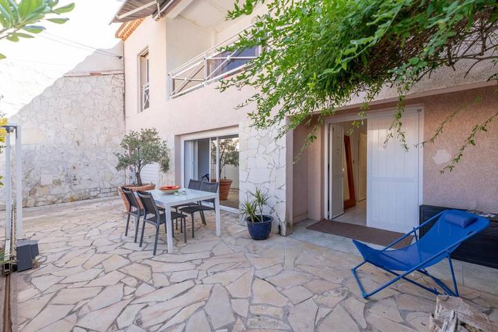 Villa pour 4 personnes, avec vue et terrasse dans Calanques