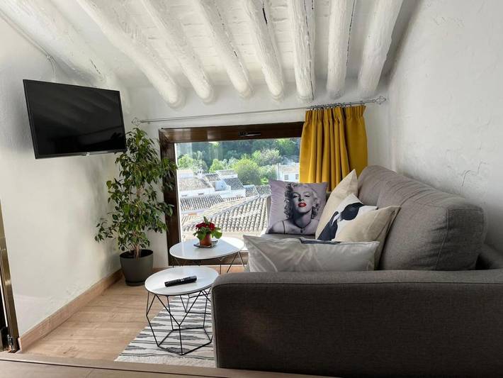 Casa rural para 2 personas, con vistas y terraza, Se admiten mascotas en Sierras Subbéticas - 2