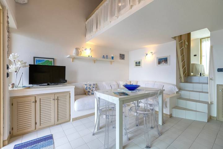 Casa Vacanze 'Sardegna Sul Mare K1' con Vista Mare, Piscina Condominiale e Aria Condizionata in Costa Paradiso, Trinità d'Agultu e Vignola