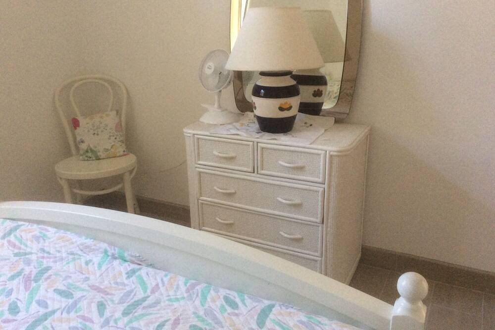 Encantadora casita en el campo entre Durance y Luberon in Cheval-Blanc, Parque natural regional del Luberon