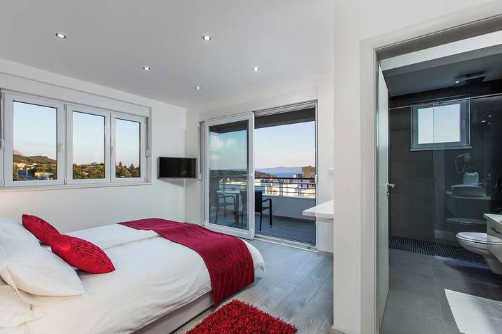 Luxusvilla Palladium im Zentrum mit * beheiztem Pool, * Penthouse und * Whirlpool in Makarska, Makarska Riviera