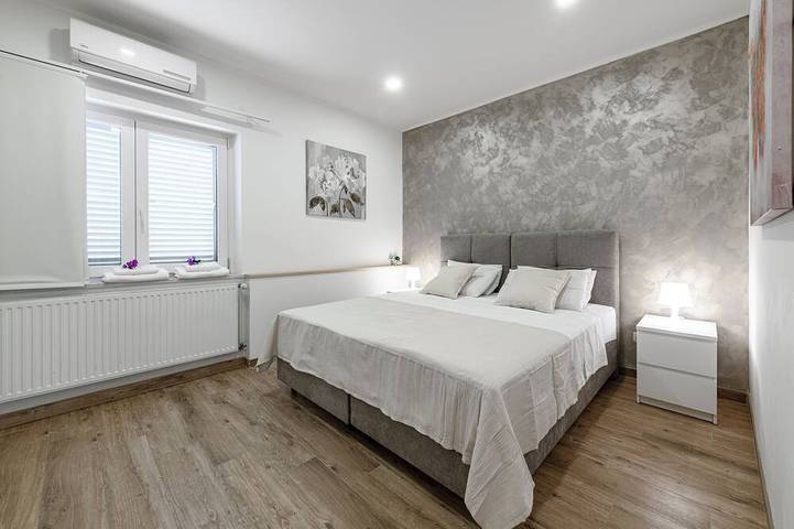 Villa pour 10 personnes, avec balcon et jardin à Mlini - 2