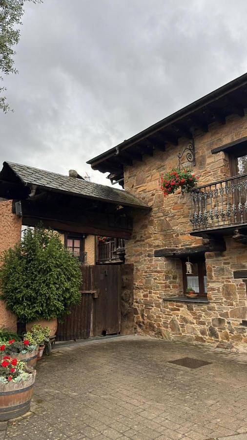 Casa rural para 2 personas, con Balcón además de Terraza y Vistas en Toreno - 3